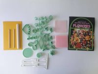 Набір вирубок для мастики Кондитерський набір для виготовлення квітів 32 штуки