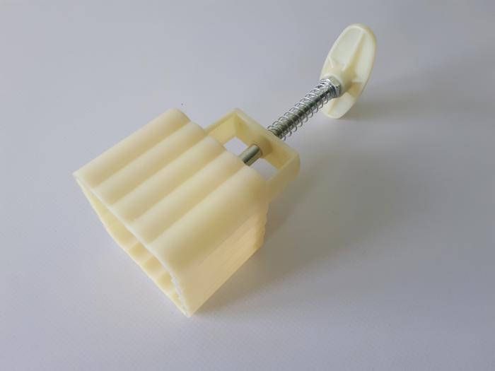 Плунжер кондитерський для печива та мастики пластикова Квітка 5,8*5,8 см