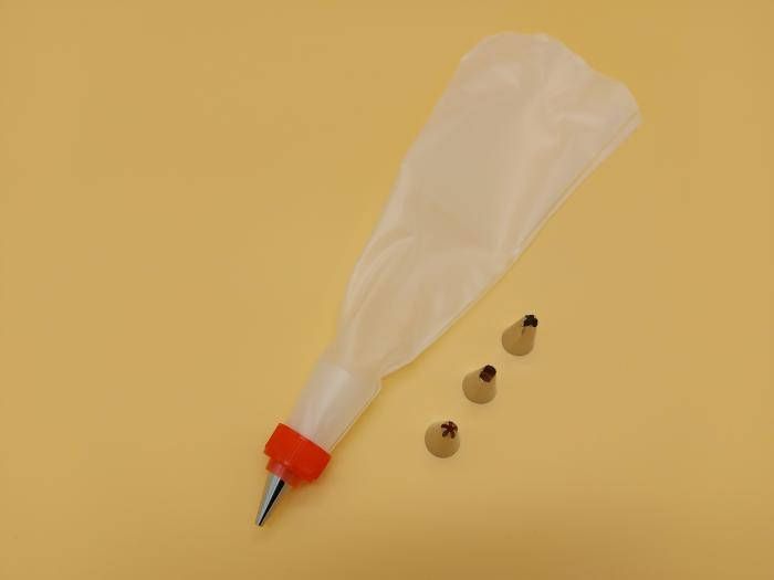 Мішок кондитерський силіконовий багаторазовий для крему з металевими насадками 4 штуки L 31 cm W 13 cm