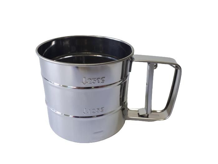 Кухоль сито для просіювання борошна з нержавіючої сталі з ручкою Чашка сито для борошна механічна D 10 cm H 9 cm