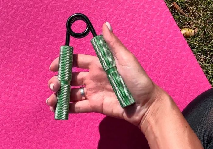 Кистьовий еспандер EasyFit Hand Grip PRO 91 кг зелений (200 lb)